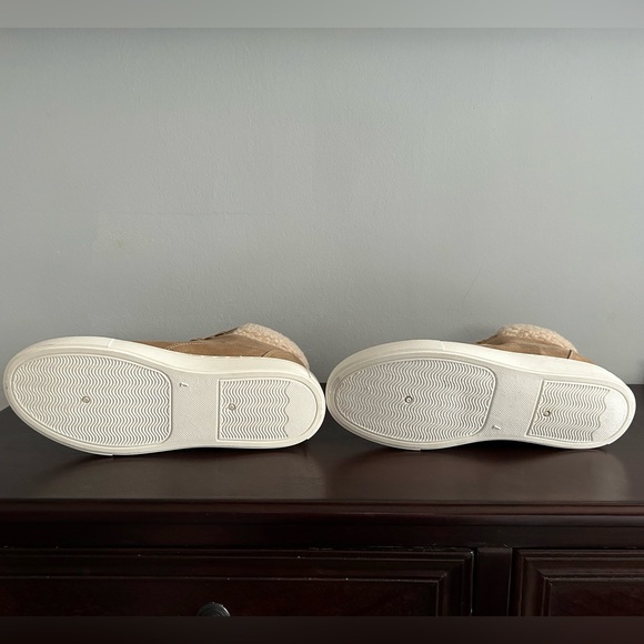 NWOT Cliffs by White Mountain boots women’s size 7 tan suede with fur trim - Picture 8 of 10